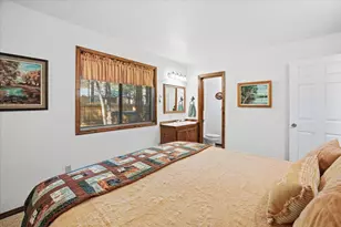 358 Victoria Ln, Sugarloaf, CA 92386 - Photo 22