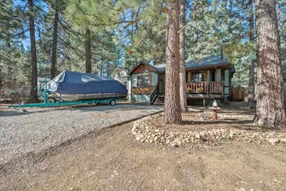 358 Victoria Lane, Sugarloaf, CA 92386 - Photo 8