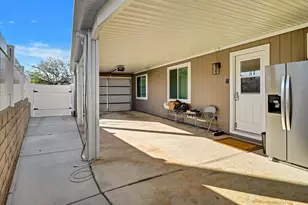 73170 Cabazon Peak Dr, Palm Desert, CA 92260 - Photo 36