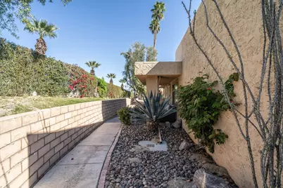 73721 Desert Vista Court, Palm Desert, CA 92260 - Photo 2
