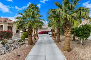 39303 Gleneagles Cir, Palm Desert, CA 92211 - Photo 10