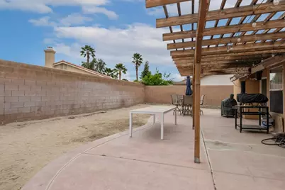 30271 San Eljay Avenue, Cathedral City, CA 92234 - Photo 20