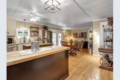 38703 Desert Greens Drive E, Palm Desert, CA 92260 - Photo 12