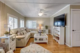 38703 Desert Greens Dr E, Palm Desert, CA 92260 - Photo 22