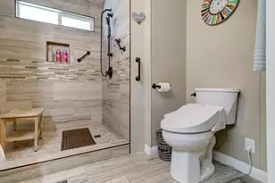 38703 Desert Greens Dr E, Palm Desert, CA 92260 - Photo 28