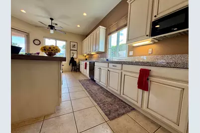 17 Corte Del Sol, Rancho Mirage, CA 92270 - Photo 12