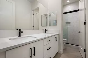 80241 Champions Wy, La Quinta, CA 92253 - Photo 32