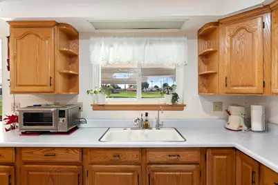 381 Olympia Way, Hemet, CA 92543 - Photo 12