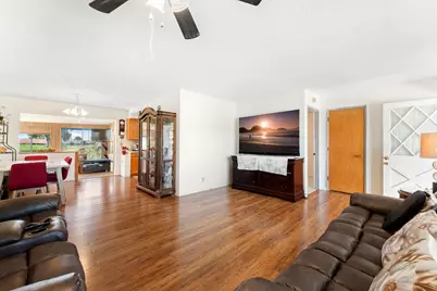 381 Olympia Way, Hemet, CA 92543 - Photo 6