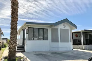 74711 Dillon Rd Spc 962, Desert Hot Springs, CA 92241 - Photo 2