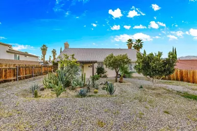 68206 Calle Azteca, Desert Hot Springs, CA 92240 - Photo 24
