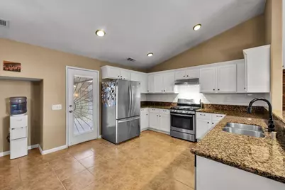 68206 Calle Azteca, Desert Hot Springs, CA 92240 - Photo 8