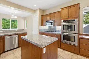 117 Rosetta Ct, Palm Desert, CA 92211 - Photo 2