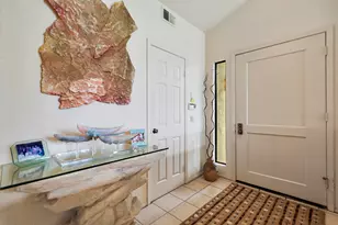 229 Green Mountain Dr, Palm Desert, CA 92211 - Photo 4