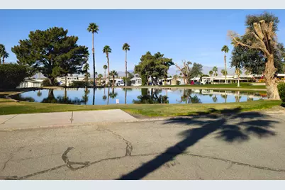 70200 Dillon Road #88, Desert Hot Springs, CA 92241 - Photo 6