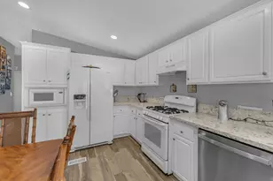 22840 Sterling Ave, Palm Springs, CA 92262 - Photo 24