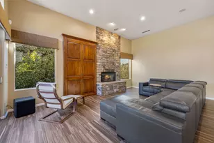 352 Crest Lake Dr, Palm Desert, CA 92211 - Photo 38