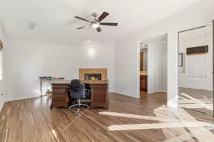 352 Crest Lake Dr, Palm Desert, CA 92211 - Photo 60