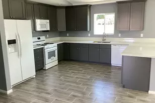 30724 Roseview Ln, Thousand Palms, CA 92276 - Photo 2