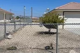 1342 Carpenteria Ave, Thermal, CA 92274 - Photo 2