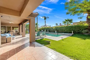 73 Amalfi Dr, Palm Desert, CA 92211 - Photo 36