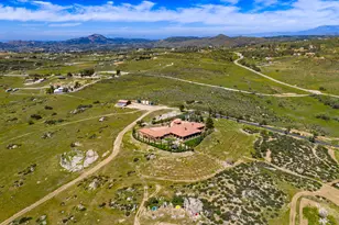 39375 San Ignacio Rd, Hemet, CA 92544 - Photo 8