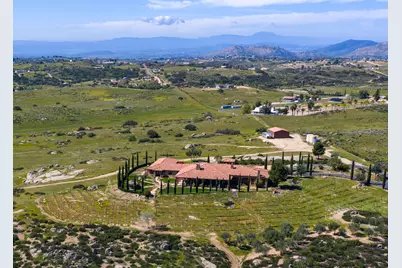 39375 San Ignacio Road, Hemet, CA 92544 - Photo 16