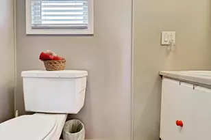 3 Hoover, Cathedral City, CA 92234 - Photo 10