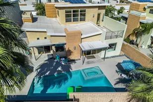 941 Oceo Cir S, Palm Springs, CA 92264 - Photo 2