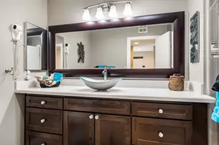 21 Toledo Dr, Rancho Mirage, CA 92270 - Photo 24