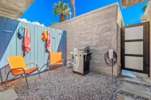 1874 E Sandalwood Dr, Palm Springs, CA 92262 - Photo 32