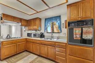 53037 Rockmere Dr, Idyllwild, CA 92549 - Photo 22