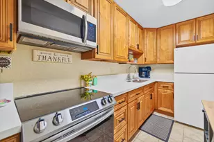 2821 N Los Felices Circle, Palm Springs, CA 92262 - Photo 4