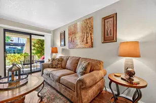 2821 N Los Felices Circle, Palm Springs, CA 92262 - Photo 8