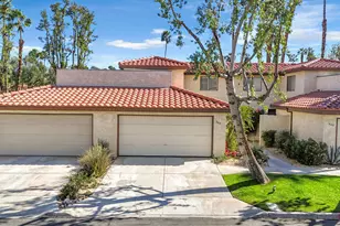 204 Lakecrest Ln, Palm Desert, CA 92260 - Photo 2