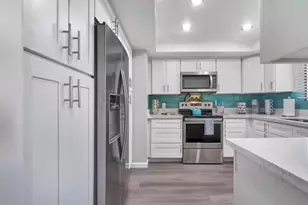 255 E Avenida Granada, Palm Springs, CA 92264 - Photo 12