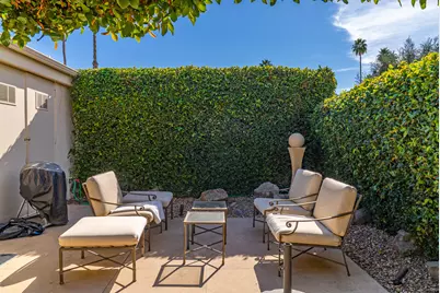 4 Lakeview Circle, Palm Springs, CA 92264 - Photo 4
