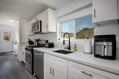 7122 Sunkist Road, Joshua Tree, CA 92252 - Photo 38