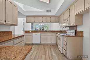 324 Sundance Cir, Palm Desert, CA 92211 - Photo 8