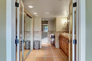 2001 E Camino Parocela, Palm Springs, CA 92264 - Photo 30