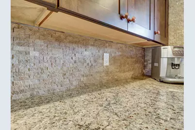 2001 E Camino Parocela #G45, Palm Springs, CA 92264 - Photo 18