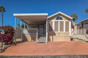 70200 Dillon Road, Desert Hot Springs, CA 92241 - Photo 2