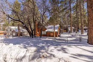 265 Cedar Ln, Sugarloaf, CA 92386 - Photo 2