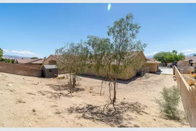 65866 Estrella Avenue, Desert Hot Springs, CA 92240 - Photo 20