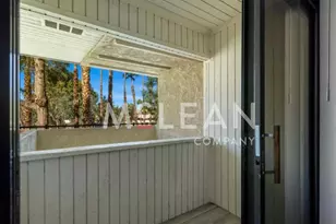 2809 N Los Felices Circle E, Palm Springs, CA 92262 - Photo 18