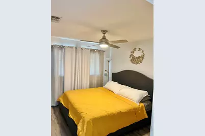 575 N Villa Court #105, Palm Springs, CA 92262 - Photo 10