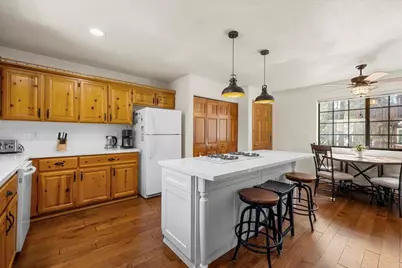 1304 Malabar Way, Big Bear City, CA 92314 - Photo 10