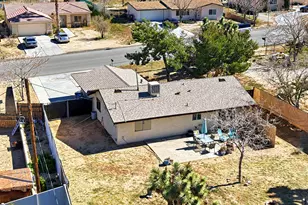 7526 Apache Trail, Yucca Valley, CA 92284 - Photo 32