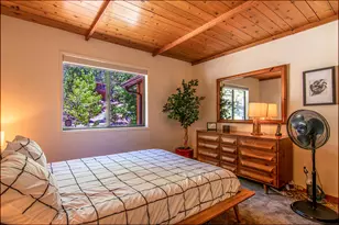 25284 Lakeview Dr, Idyllwild, CA 92549 - Photo 32