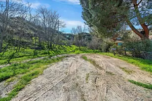 31500 Lake Shore Dr, Redlands, CA 92373 - Photo 22